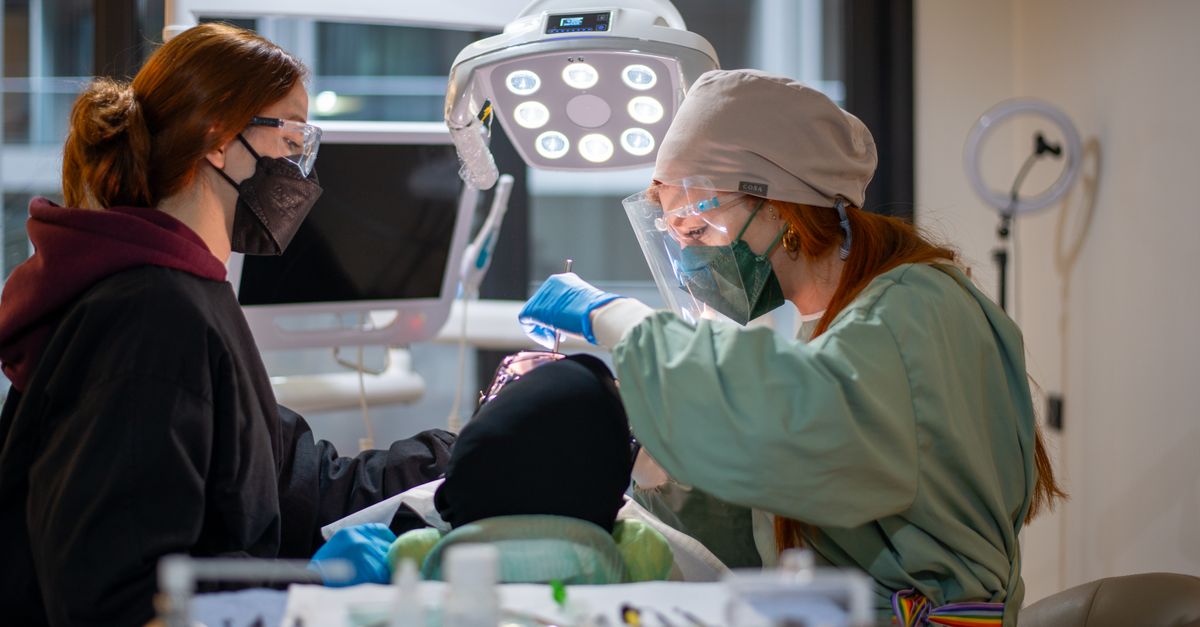 Improving Health Outcomes with Nearby Family Dentists
